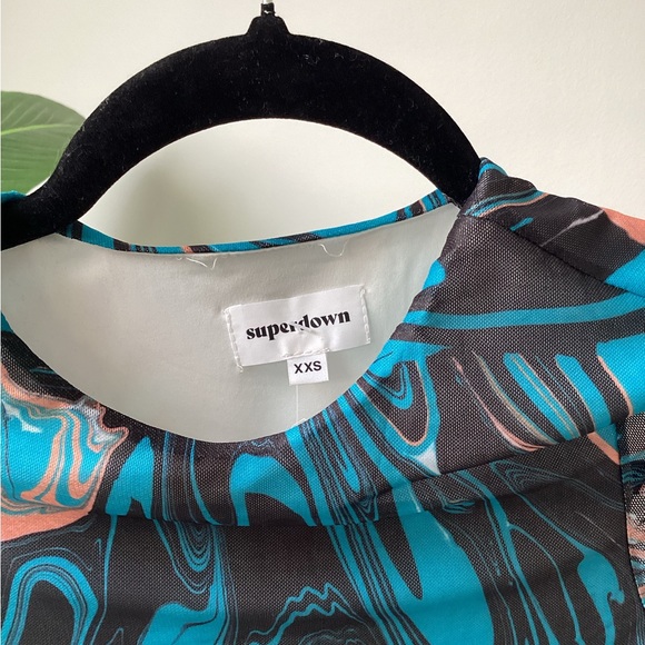 Superdown patterned dress - Picture 3 of 3